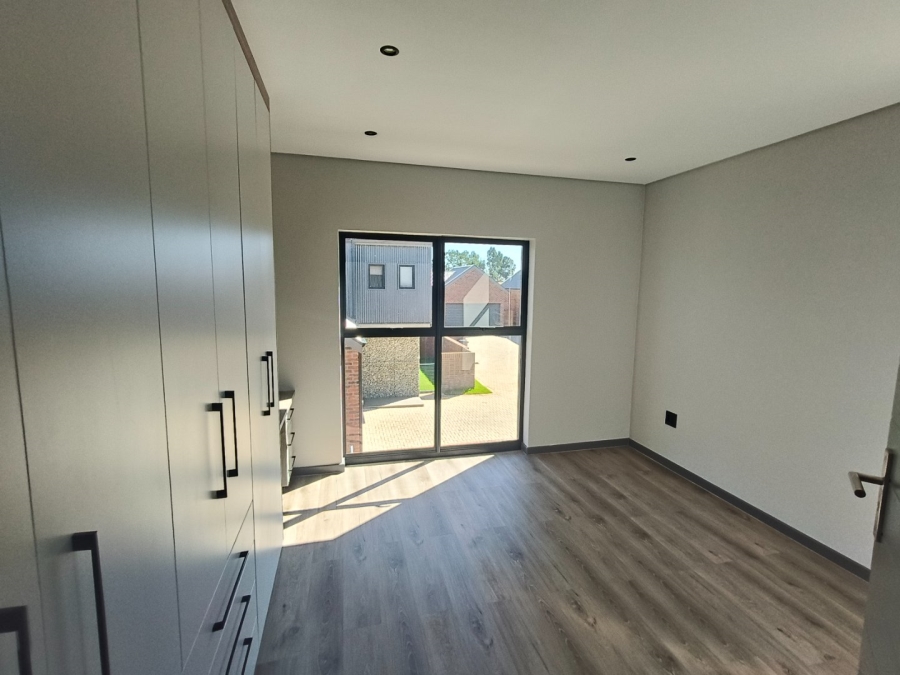 3 Bedroom Property for Sale in De Land Estate North West